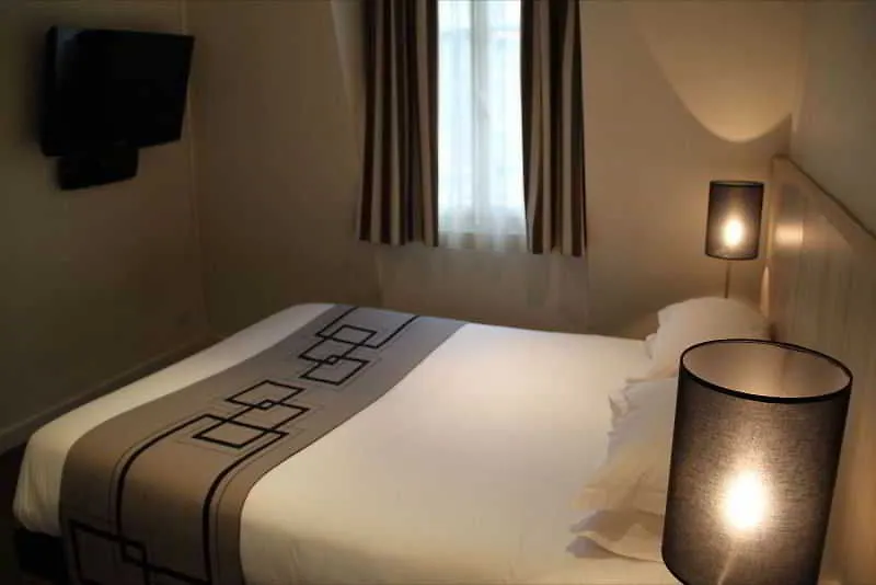 *** Hotel Villathena 2 Paris France